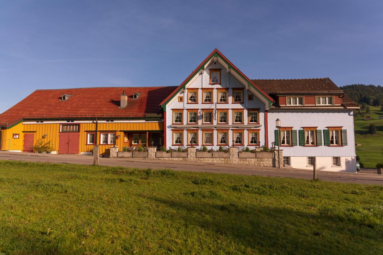 Hotel Landgasthaus Neues Bild, Eggerstanden Апенцел Екстериор снимка