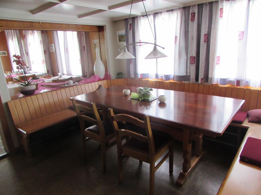 Hotel Landgasthaus Neues Bild, Eggerstanden Апенцел Екстериор снимка